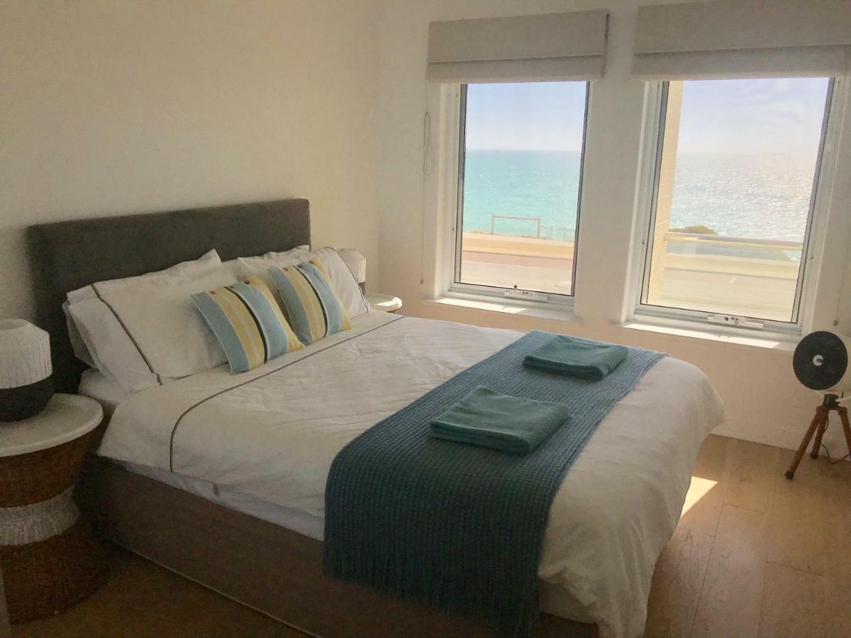 Cottesloe Beachfront Ocean View Apartment パース エクステリア 写真